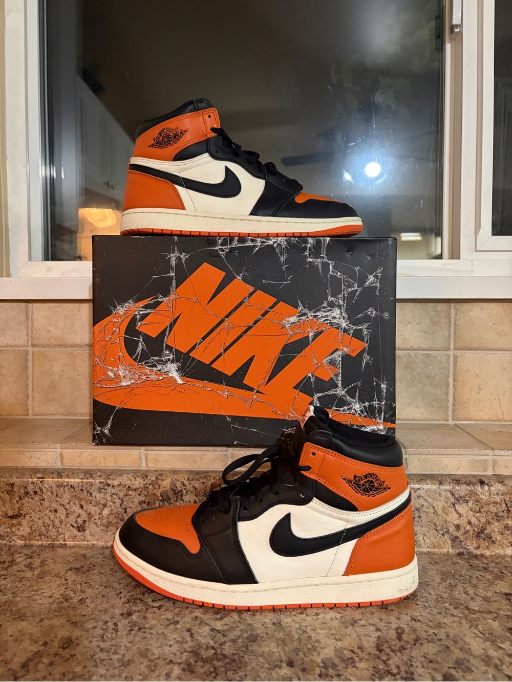 Jordan 1 high shattered back board